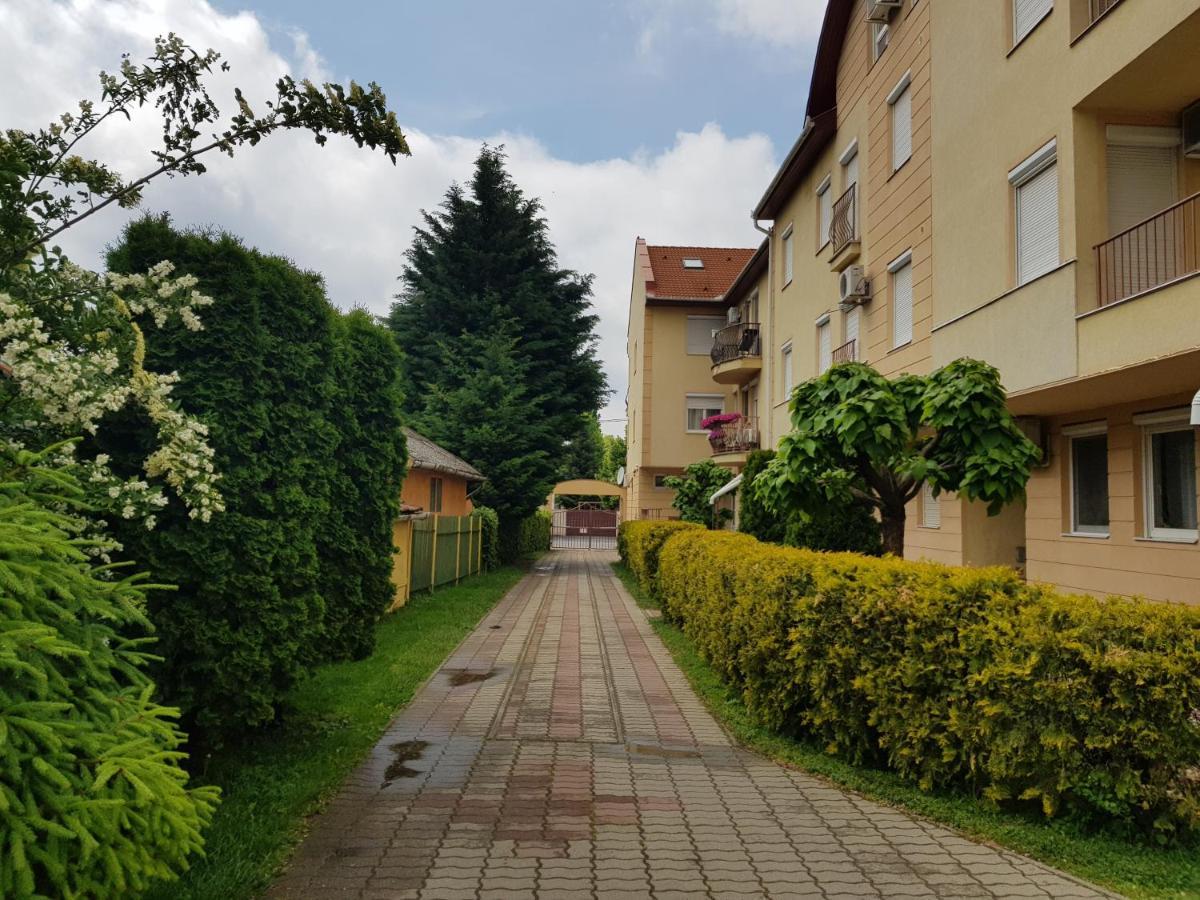Fischer Apartman 3 Hajdúszoboszló Exterior foto